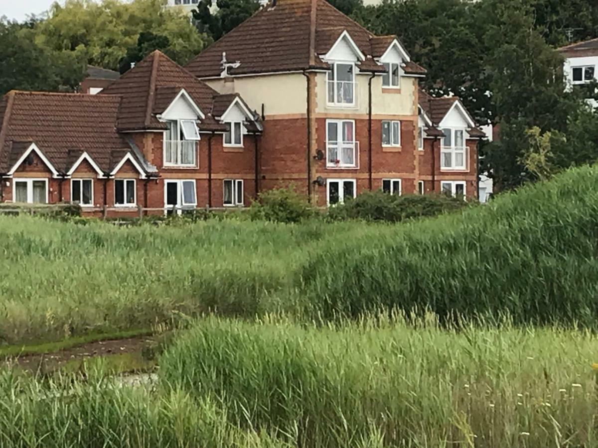 Weston Shore Southampton Exterior photo